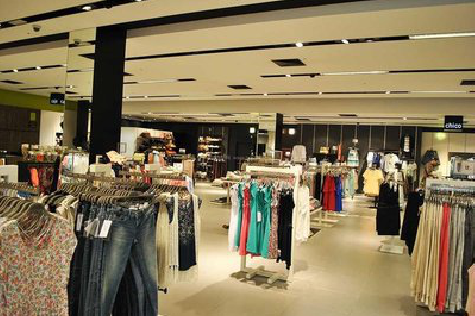 双江商场里的店面怎么装修？